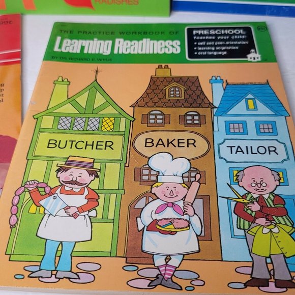 Lot of 8 Vtg Homeschool Books ABC Shapes Dictionary Sounds Letters And More - Picture 10 of 10